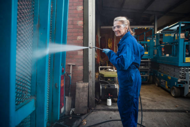 Why Choose Our Certified Pressure Washing Experts for Your Project Needs in Plymouth, OH?