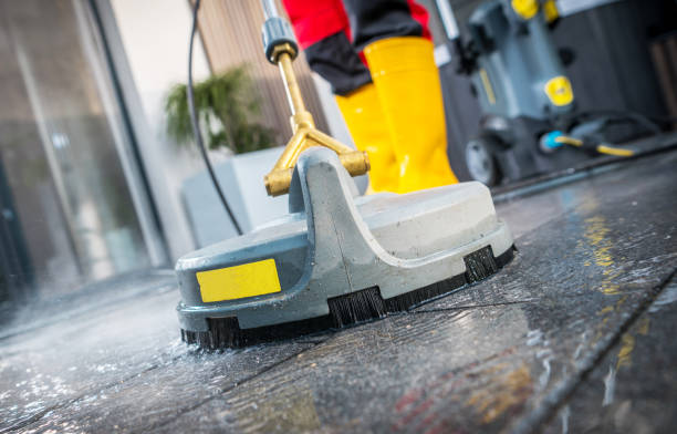 Best Commercial Building Pressure Washing  in Plymouth, OH